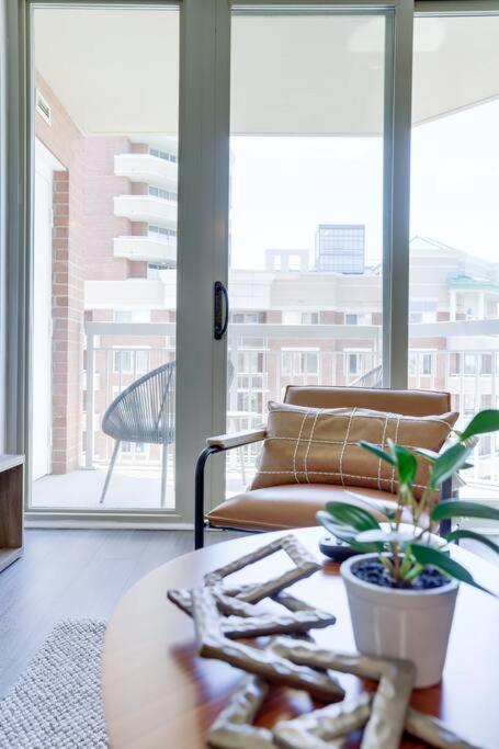 Bright Apartment Walk To Ballston Metro 阿林顿 外观 照片